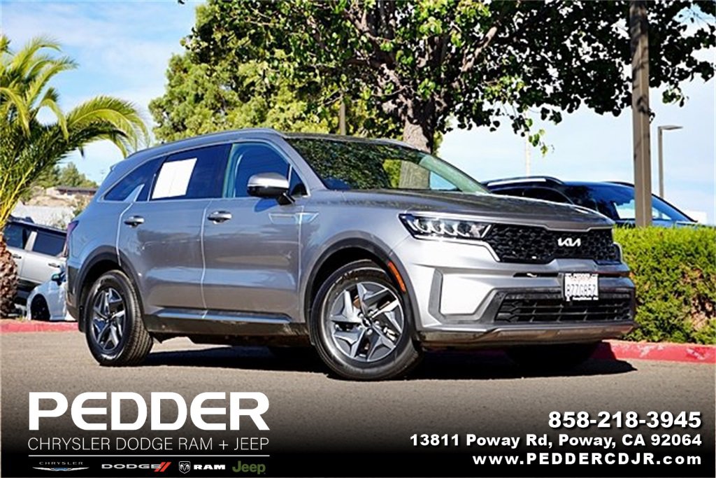 Used 2022 Kia Sorento S