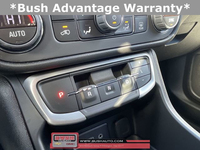 Used 2022 GMC Terrain SLE w/ Driver Convenience Package image 16