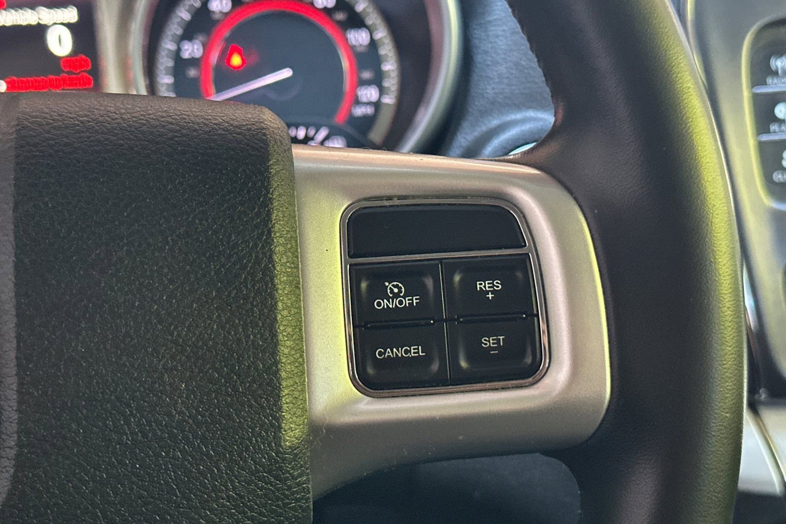 Used 2018 Dodge Journey SE w/ Popular Equipment Group AWD/4WD image 32