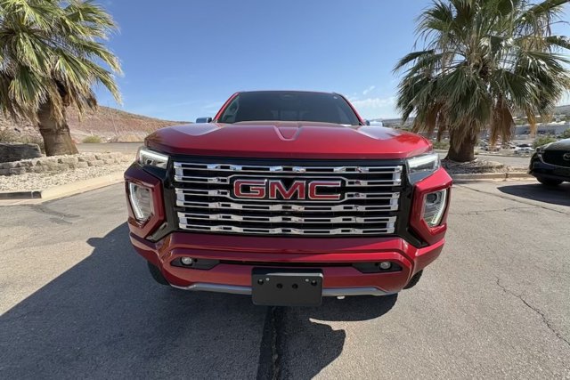 Used 2023 GMC Canyon Denali AWD/4WD image 8