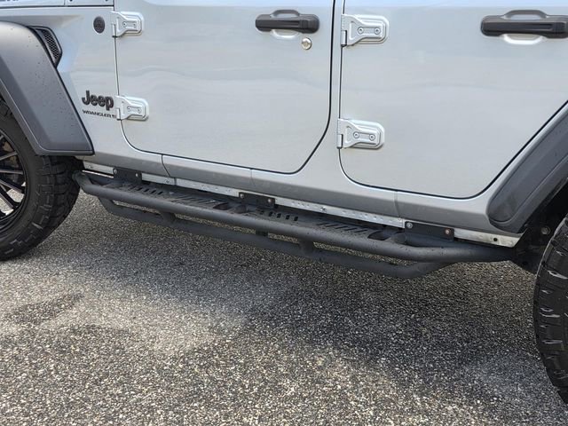 Used 2023 Jeep Wrangler Willys image 25