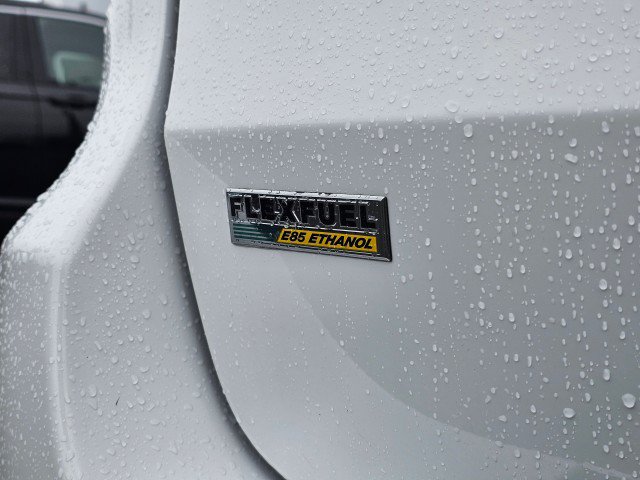 Used 2015 Chrysler Town & Country Limited FWD image 17