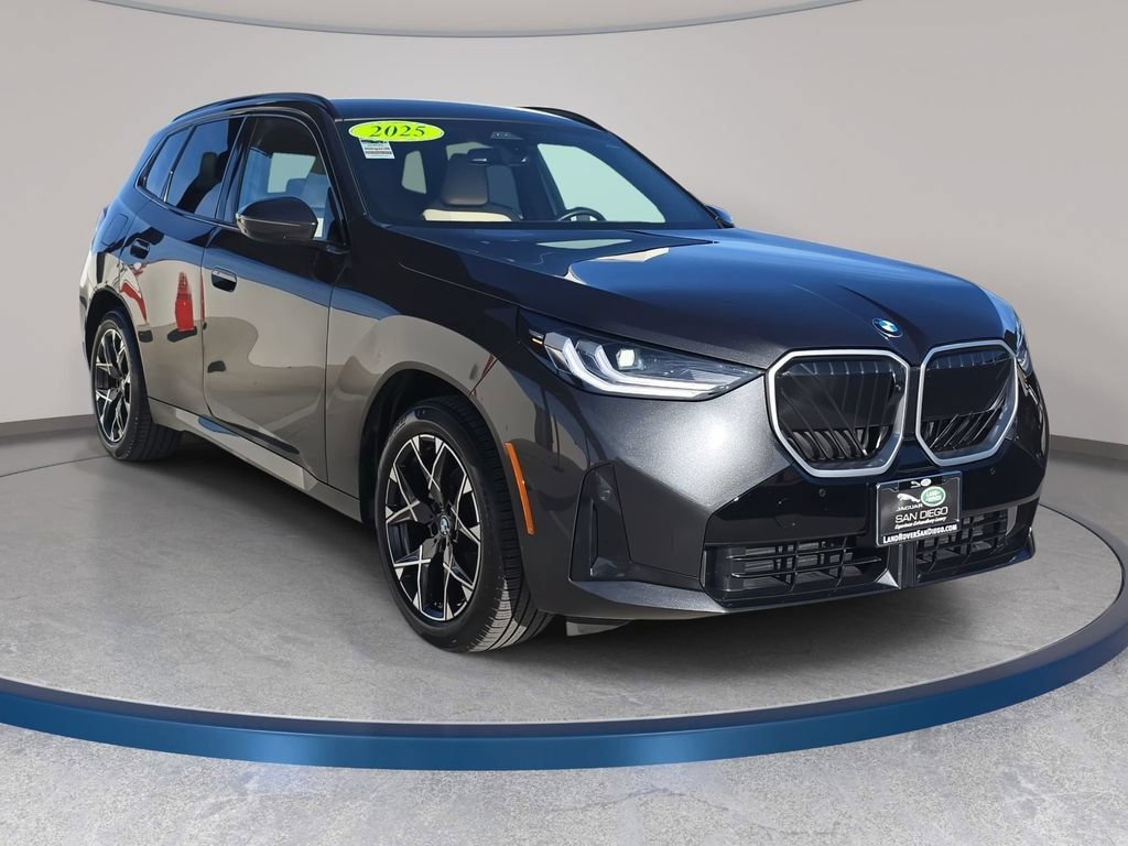 Used 2025 BMW X3 xDrive30i AWD/4WD image 4