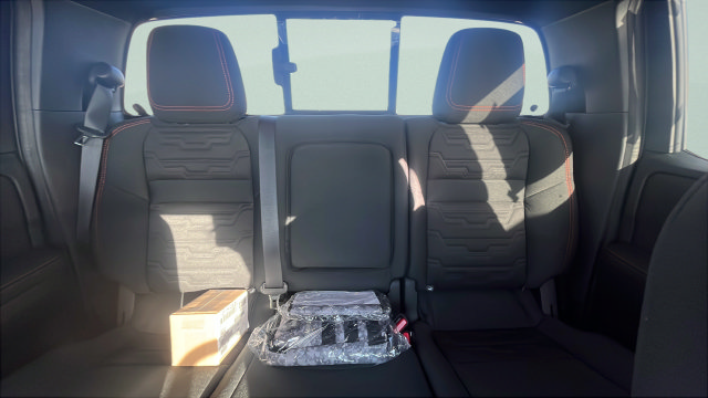 New 2027 Nissan Frontier PRO-4X w/ Pro Convenience Package AWD/4WD image 19