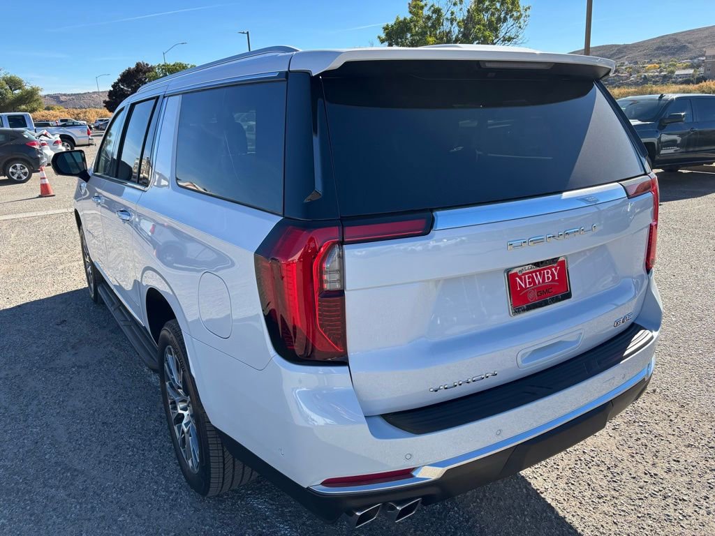 New 2026 GMC Yukon XL Denali w/ Advanced Technology Package image 7