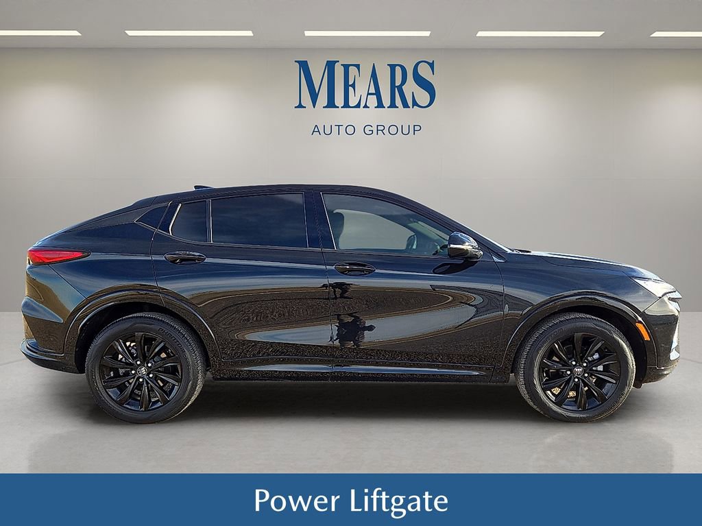 Used 2024 Buick Envista Sport Touring w/ Convenience I Package image 7