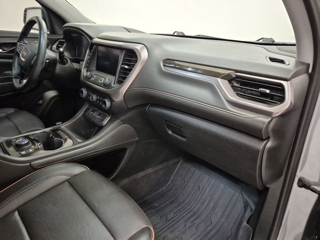 Used 2023 GMC Acadia AT4 w/ Technology Package image 30