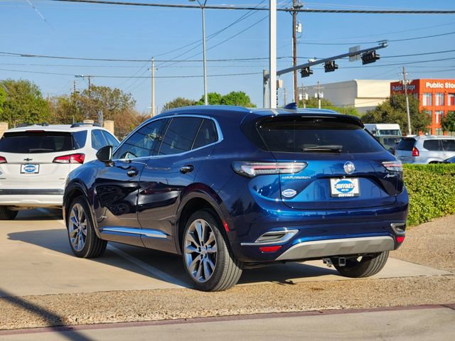 Certified 2022 Buick Envision Avenir w/ Technology Package II image 4