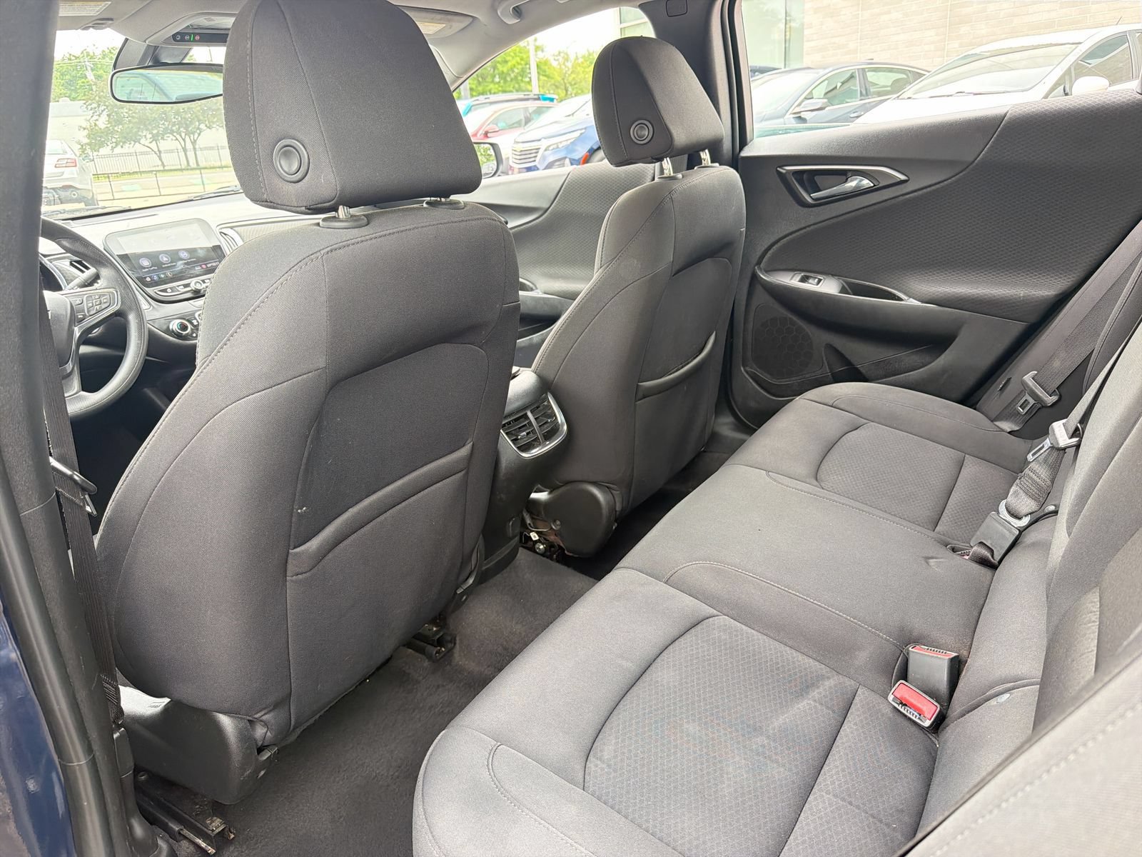 Used 2020 Chevrolet Malibu LT FWD image 21