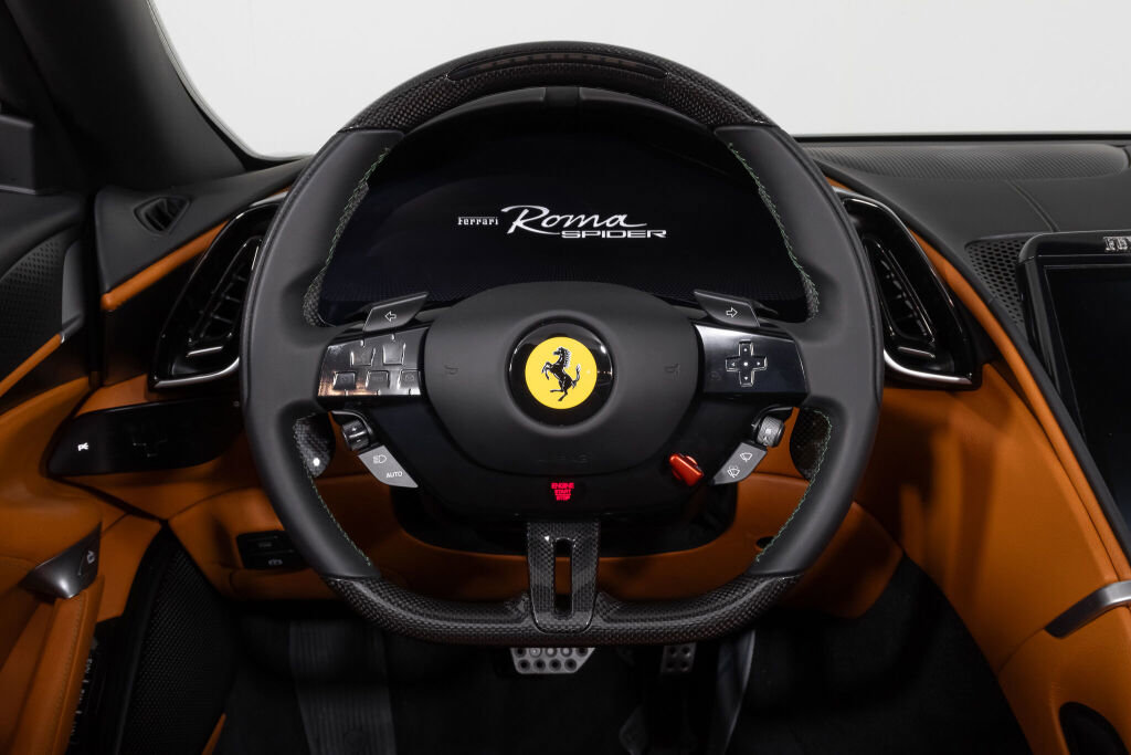 Used 2024 Ferrari Roma Spider image 32