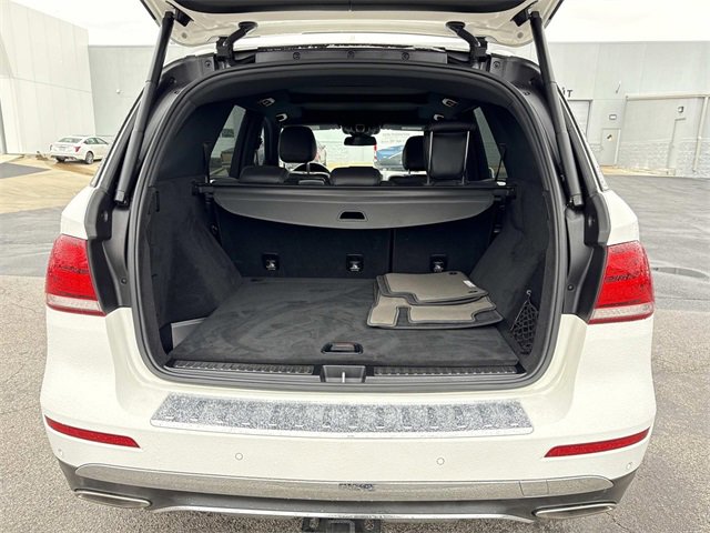 Used 2019 Mercedes-Benz GLE 400 4MATIC image 4