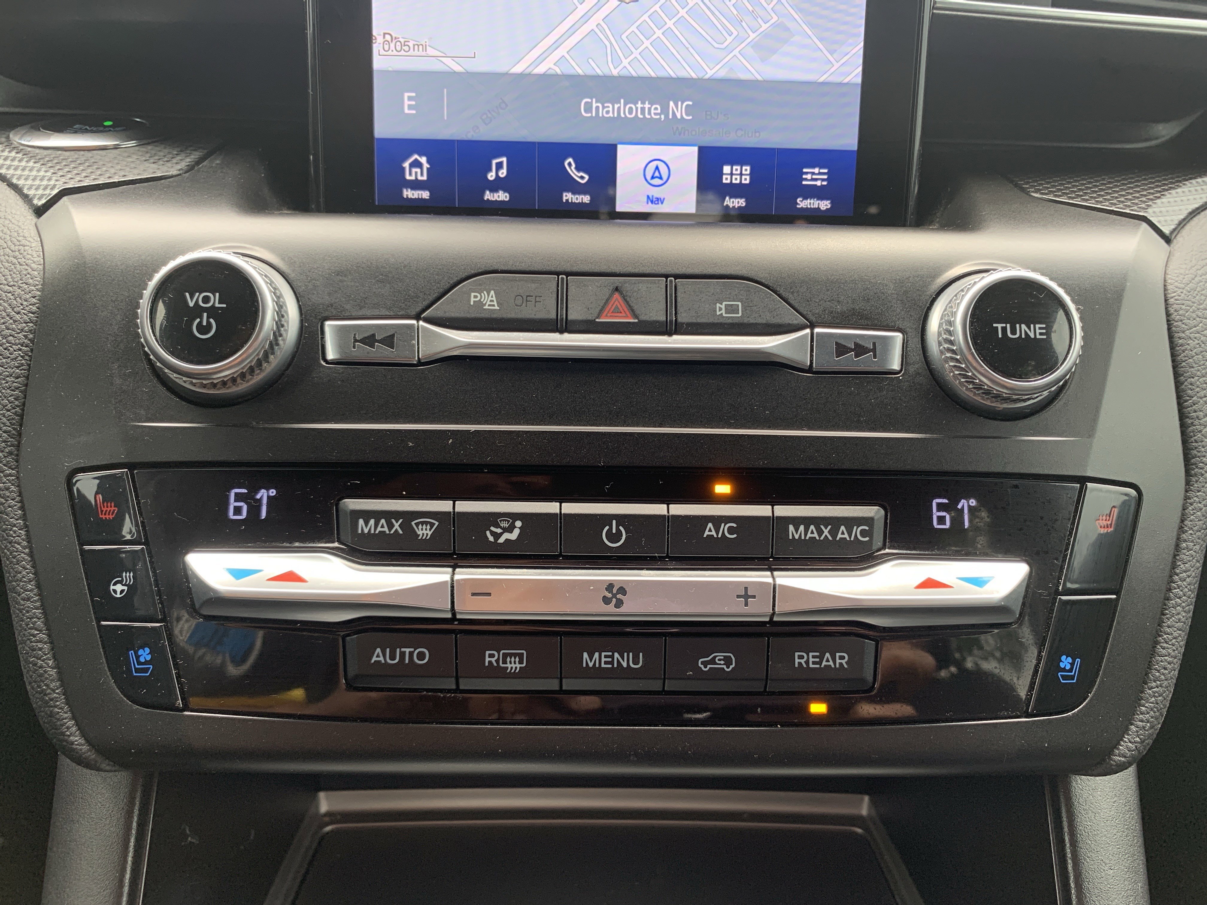 Used 2020 Ford Explorer ST w/ ST Street Pack AWD/4WD image 29