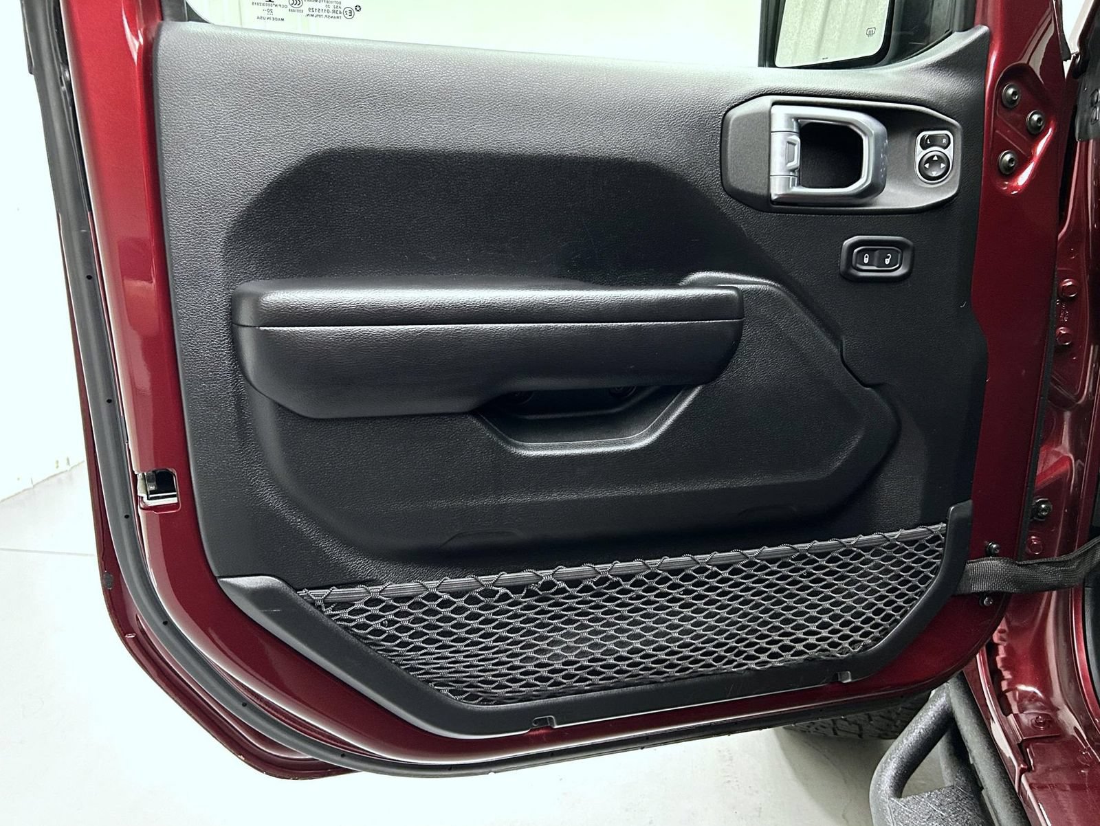 Used 2021 Jeep Gladiator Sport AWD/4WD image 9