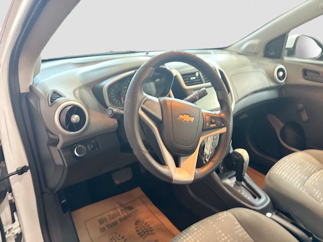 Used 2017 Chevrolet Sonic LT FWD image 7