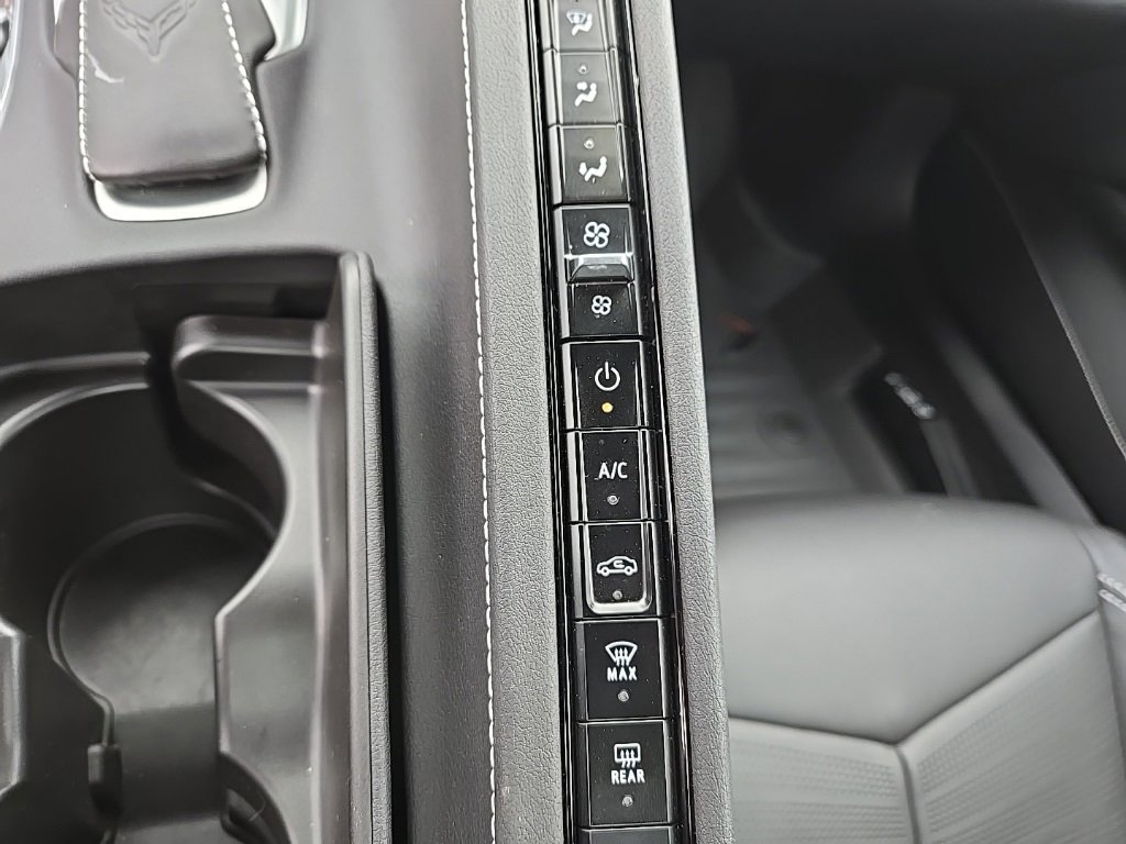 Used 2021 Chevrolet Corvette Stingray Preferred Conv w/ Battery Protection Package image 37