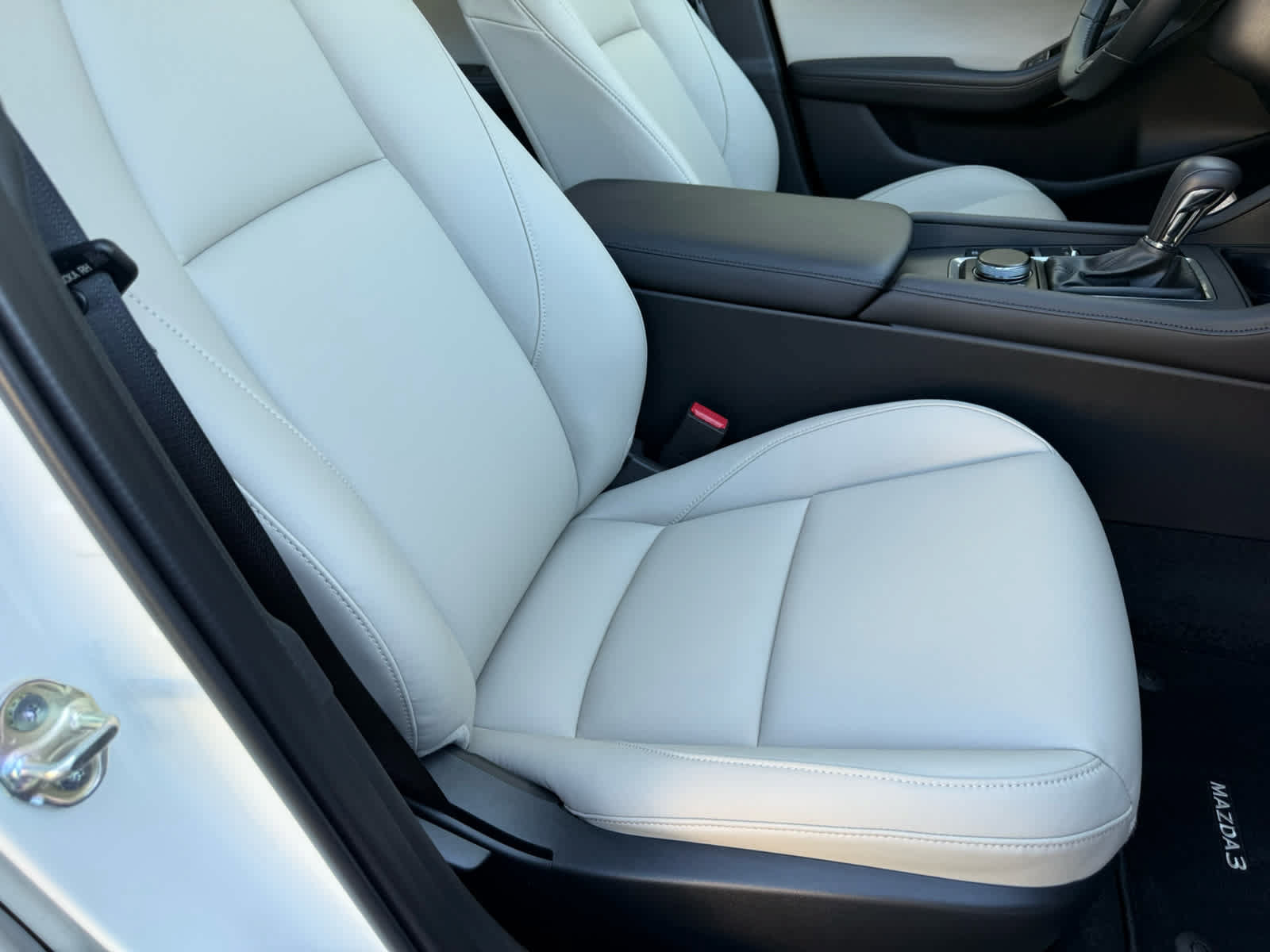 Certified 2026 MAZDA MAZDA3 2.5 S Sedan w/ Preferred Pkg FWD image 8