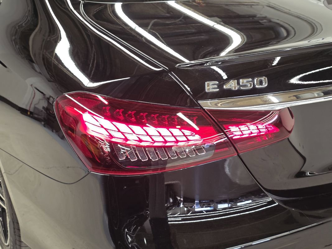 Used 2022 Mercedes-Benz E 450 4MATIC Sedan image 44
