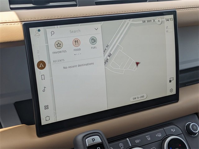 New 2025 Land Rover Defender 110 X-Dynamic SE image 15
