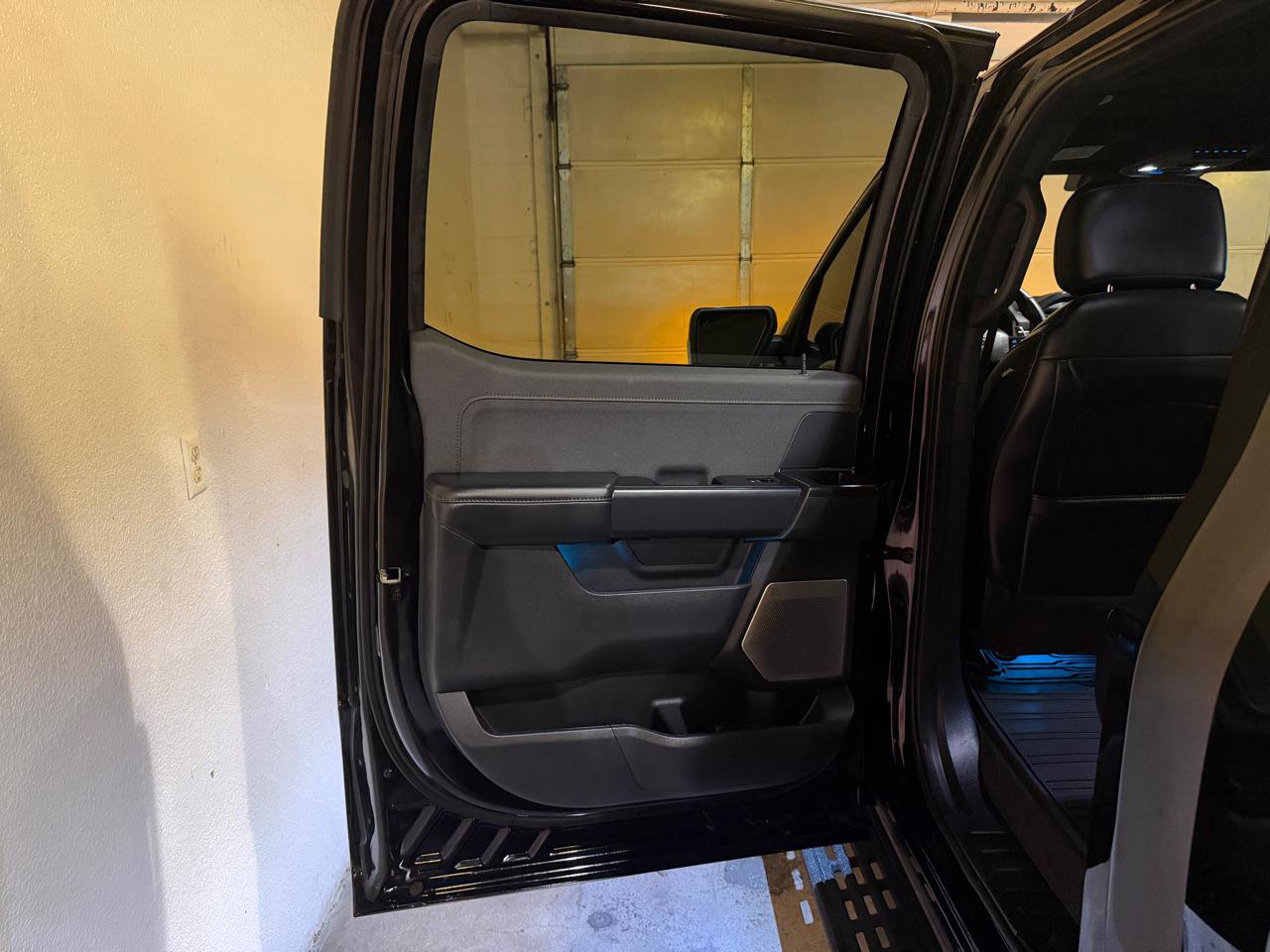 Used 2023 Ford F150 Raptor image 13