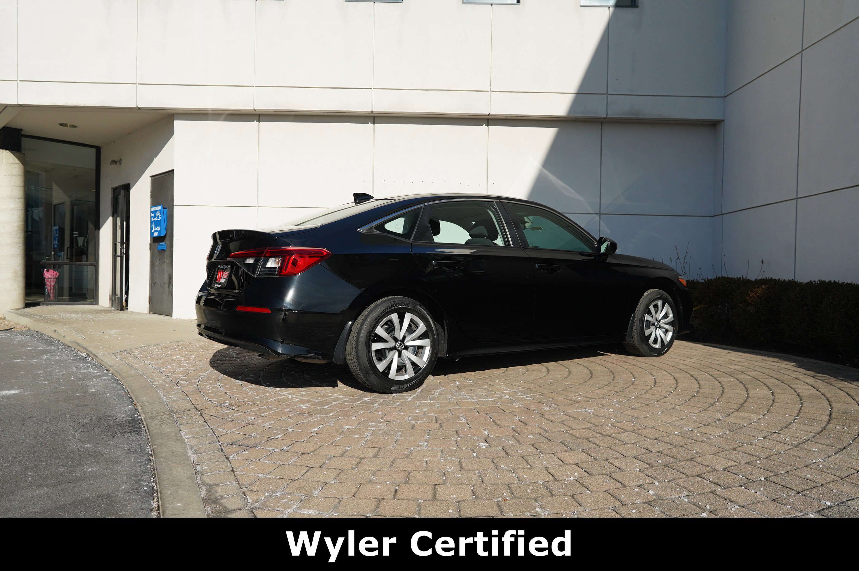 Used 2024 Honda Civic LX image 3