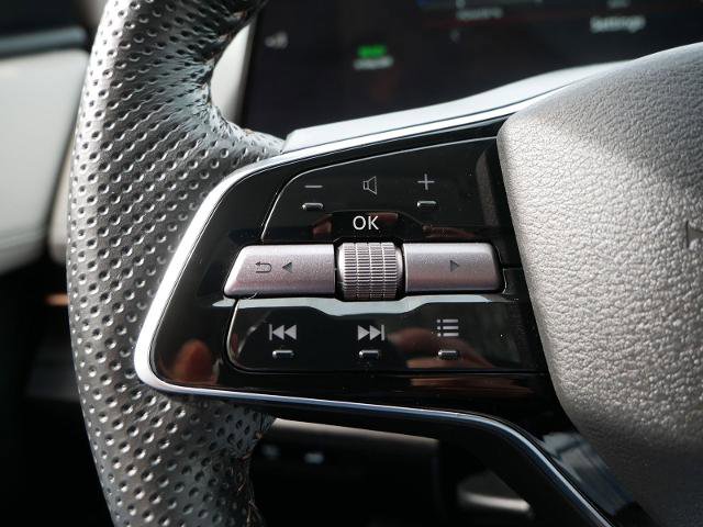 Certified 2024 Nissan Ariya AWD image 30