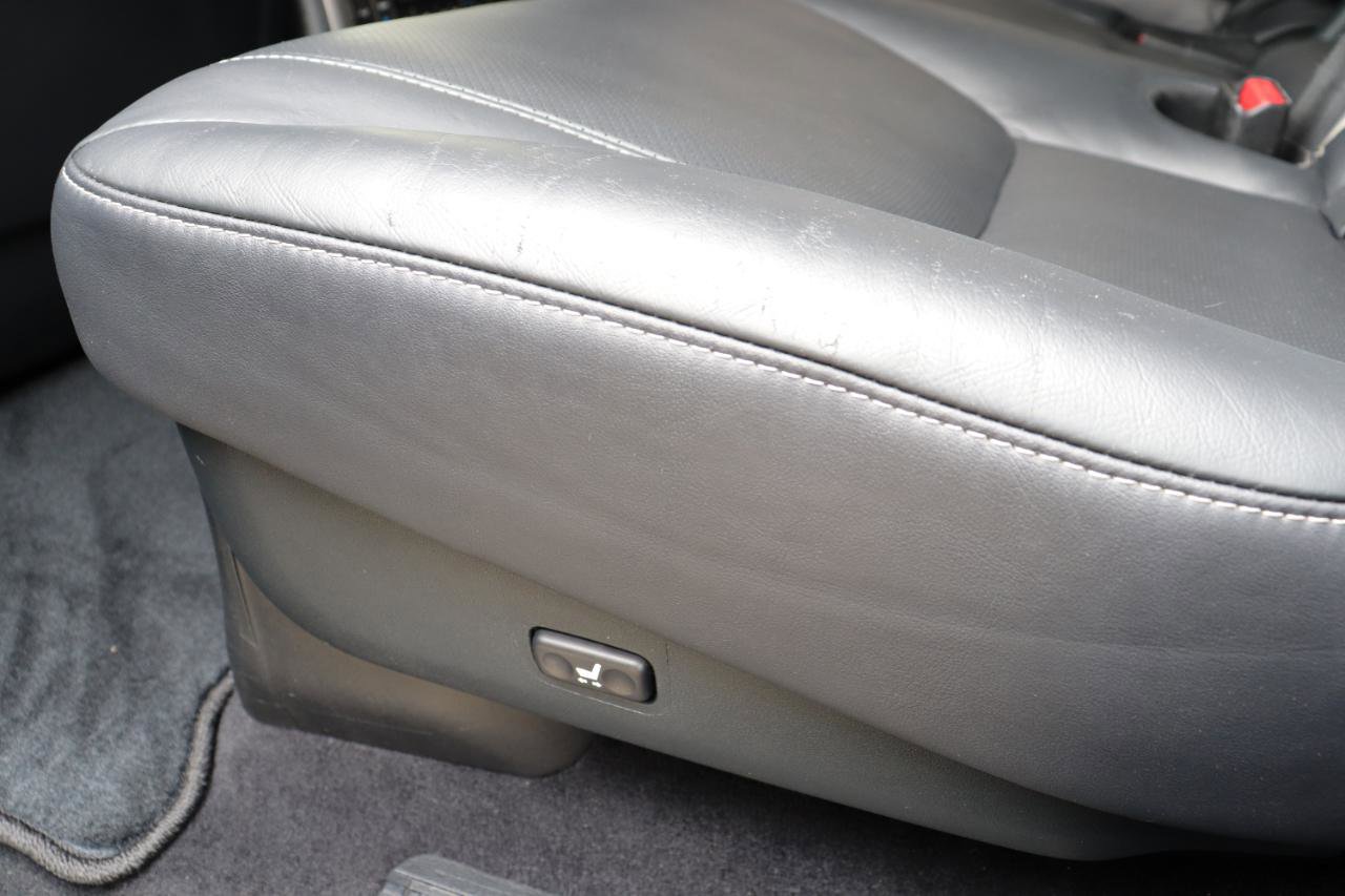 Used 2015 Lexus LX 570 4WD image 54