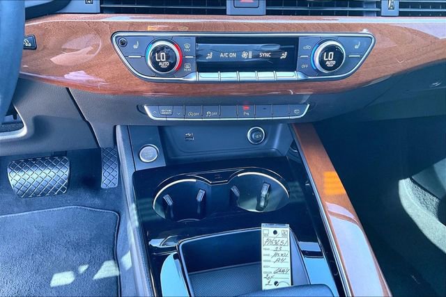Used 2023 Audi A4 2.0T Premium w/ Convenience Package image 26