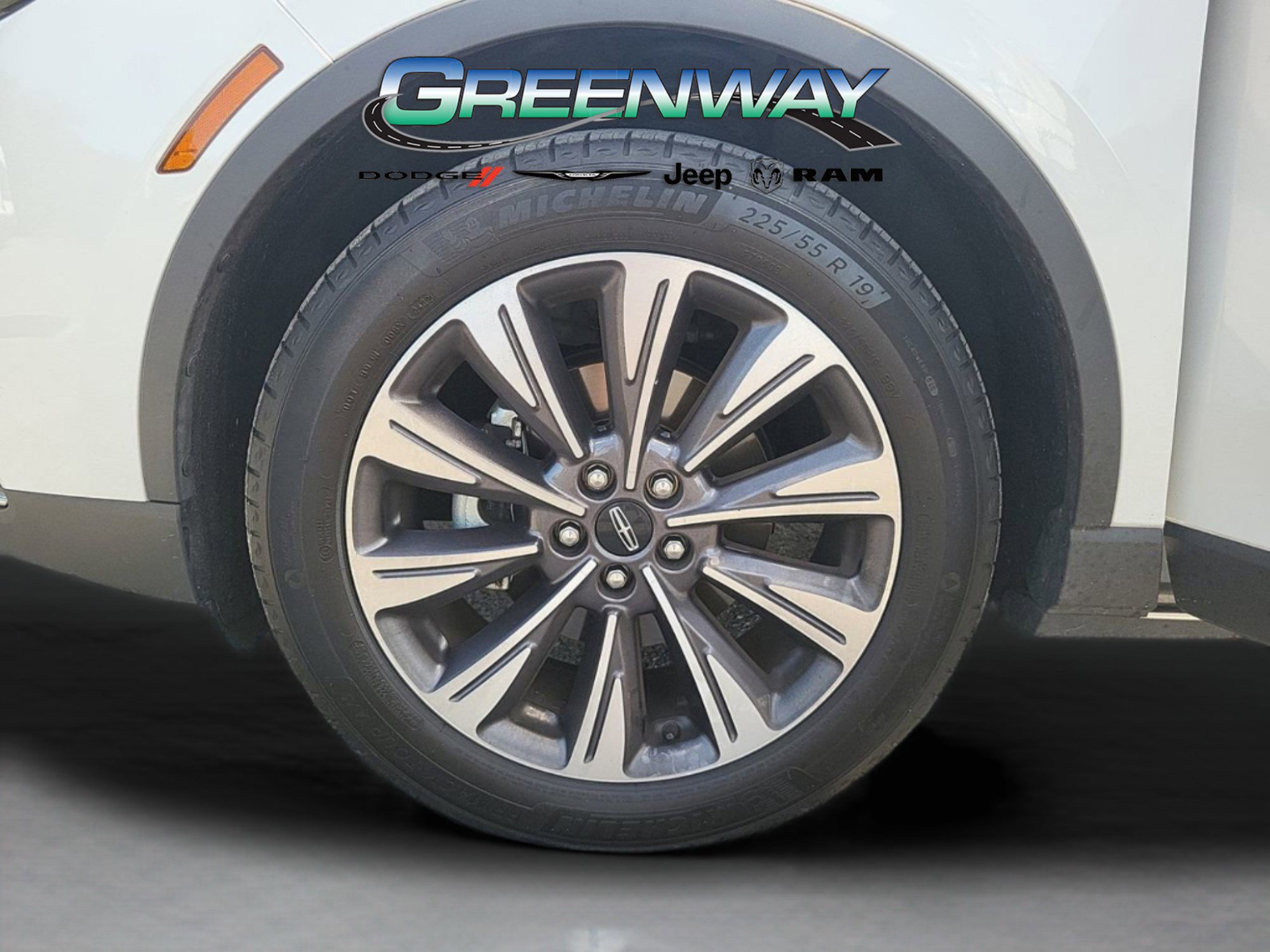 Used 2020 Lincoln Corsair Reserve w/ Elements Package image 34