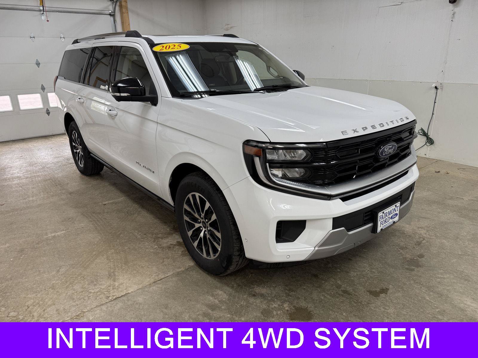 Used 2025 Ford Expedition Max Platinum AWD/4WD image 2