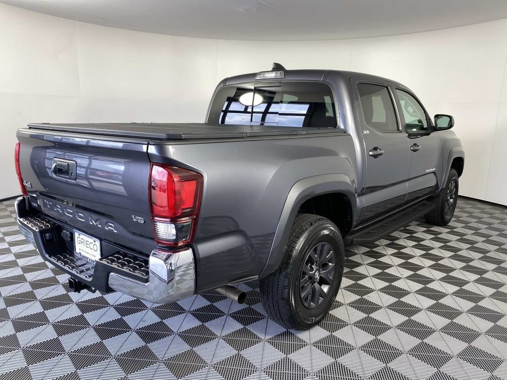 Used 2023 Toyota Tacoma SR5 AWD/4WD image 9