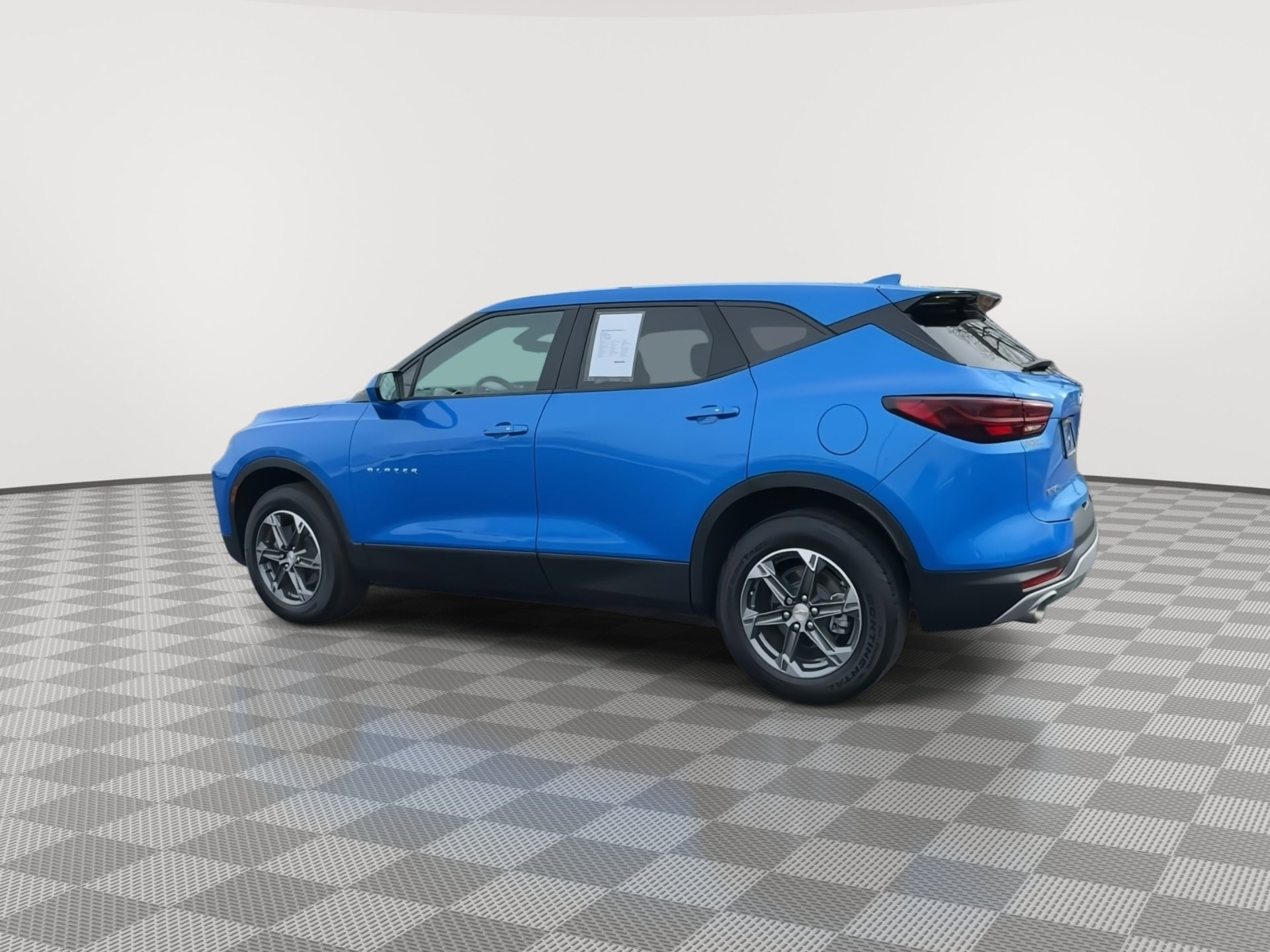 Certified 2025 Chevrolet Blazer LT image 6