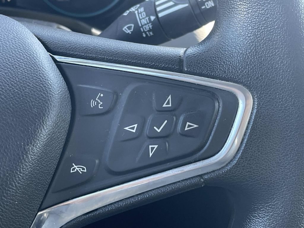 Used 2018 Chevrolet Equinox LS FWD image 25