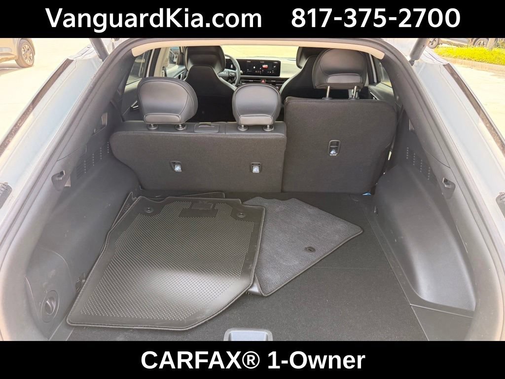 Certified 2025 Kia EV6 Wind RWD image 27
