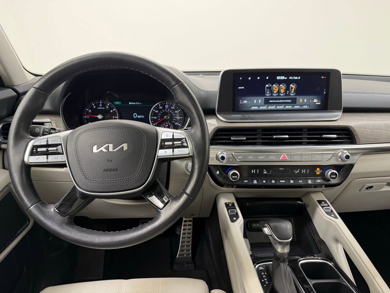 Used 2022 Kia Telluride SX w/ Towing Package image 22