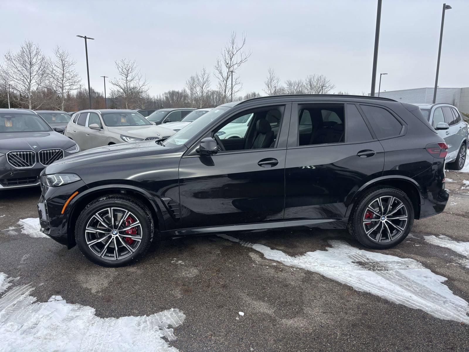 New 2026 BMW X5 xDrive40i w/ M Sport Package image 4