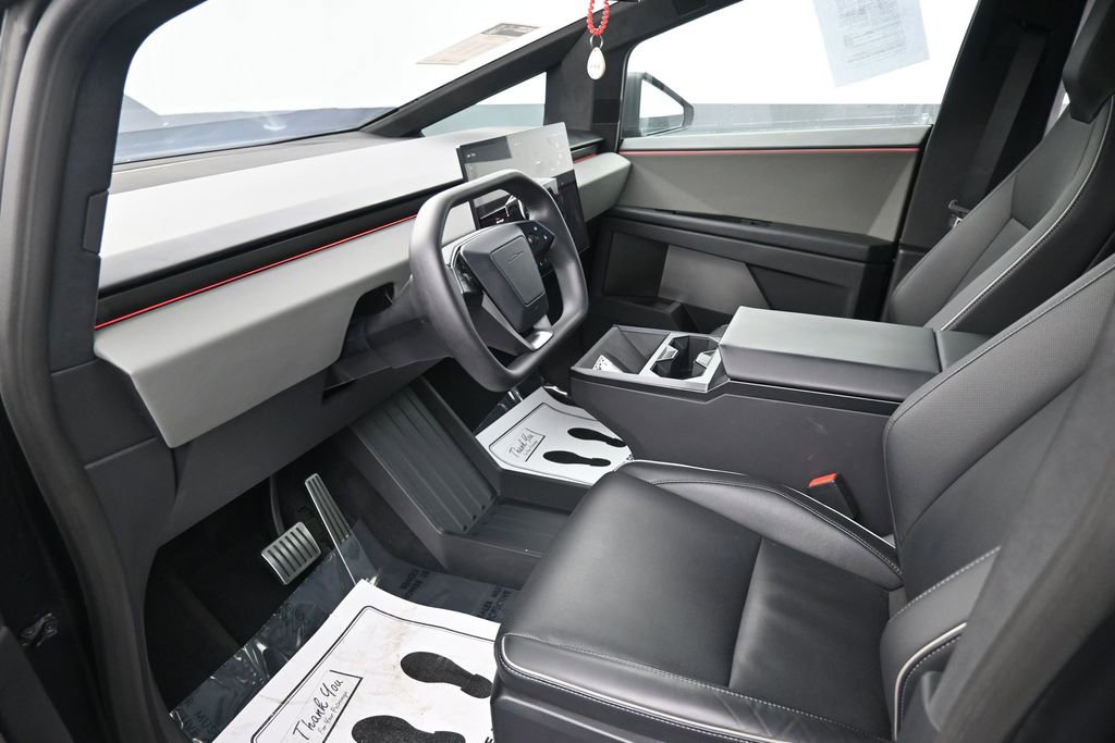 Used 2024 Tesla Cybertruck AWD Crew Cab image 24