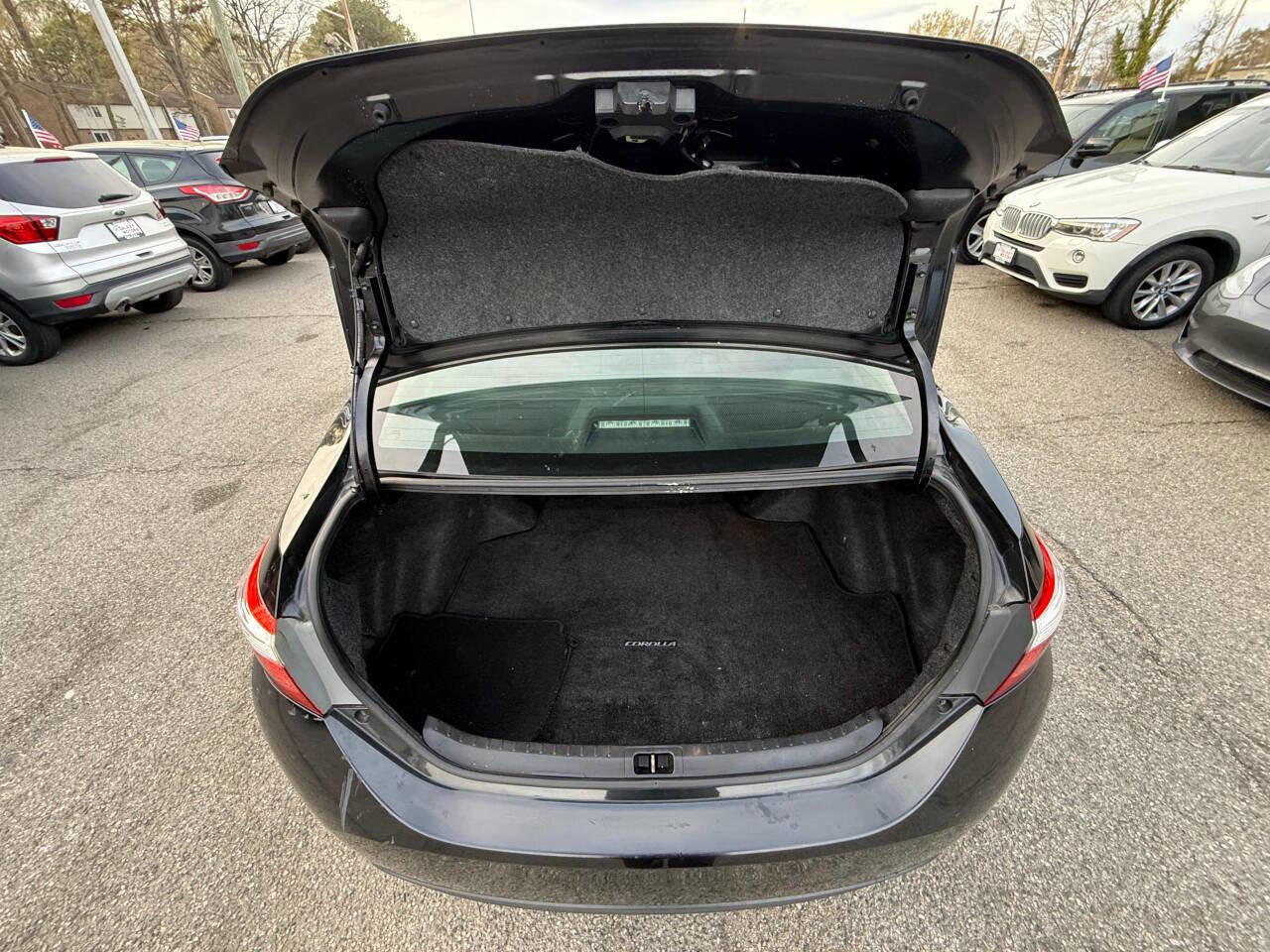 Used 2015 Toyota Corolla S FWD image 15