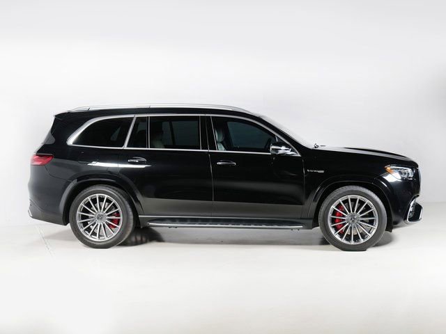Used 2025 Mercedes-Benz GLS 63 AMG 4MATIC image 8
