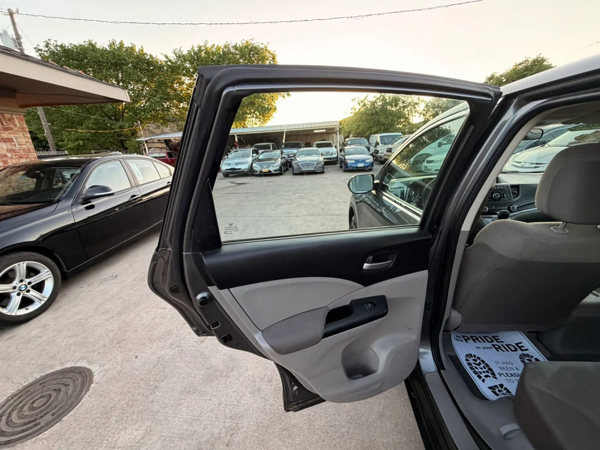 Used 2014 Honda CR-V LX image 23