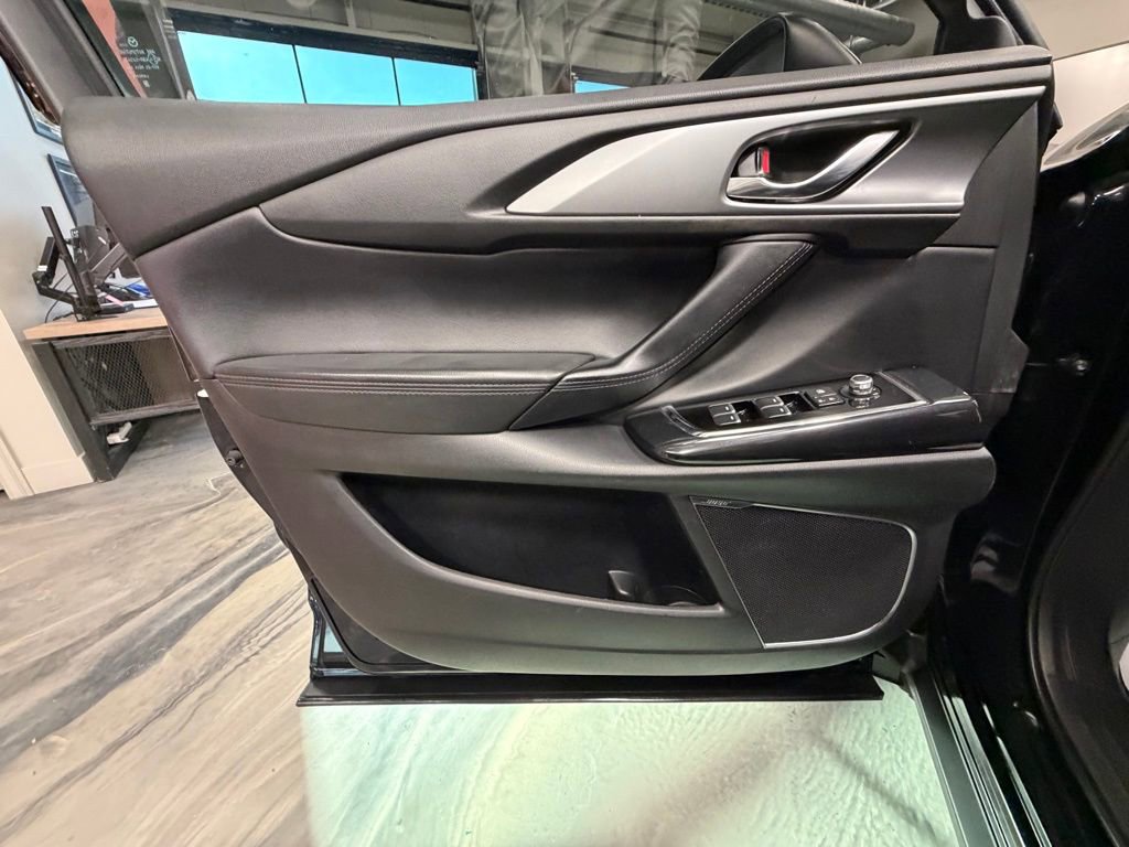 Used 2018 MAZDA CX-9 Touring w/ Touring Premium Package image 54