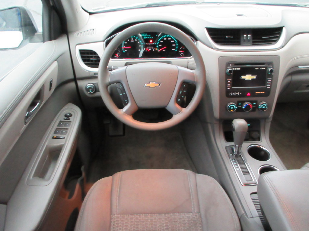 Certified 2017 Chevrolet Traverse LS FWD image 15