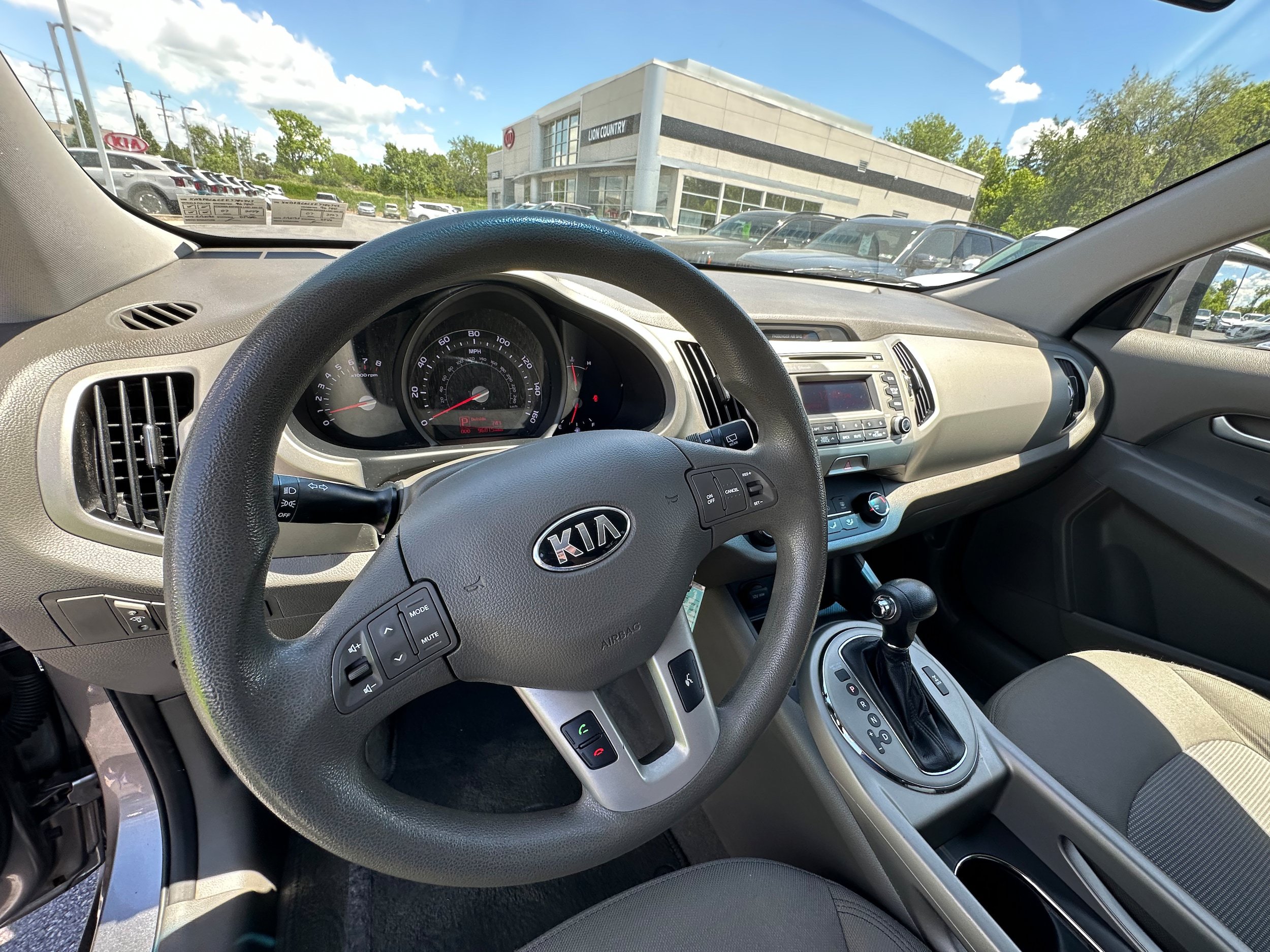 Used 2015 Kia Sportage LX AWD/4WD image 23