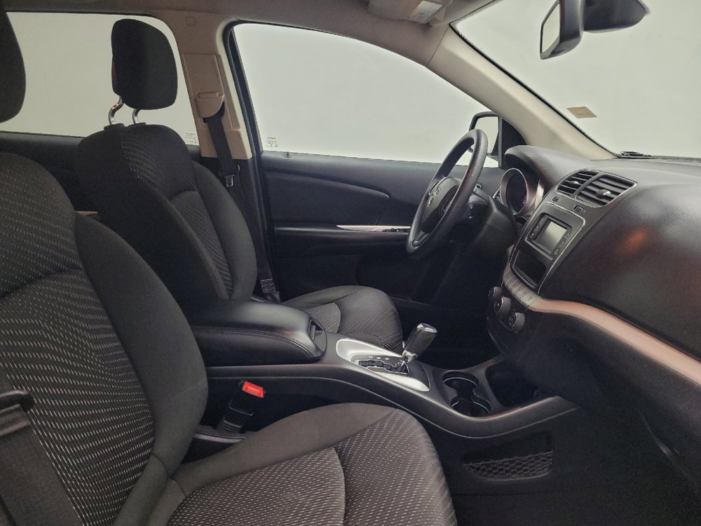 Used 2020 Dodge Journey SE image 21