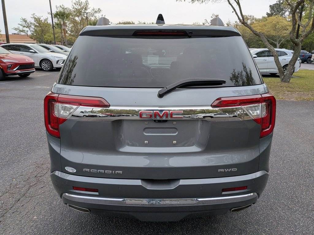 Used 2022 GMC Acadia Denali w/ Denali Technology Package image 4
