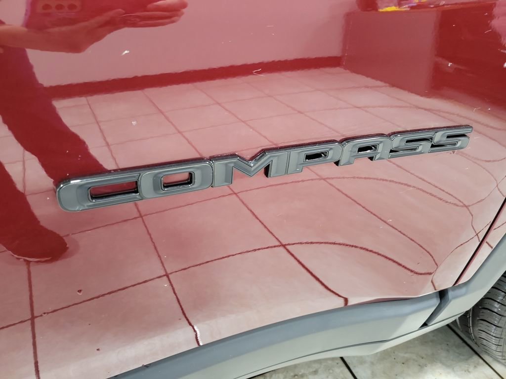 Used 2021 Jeep Compass Altitude image 23