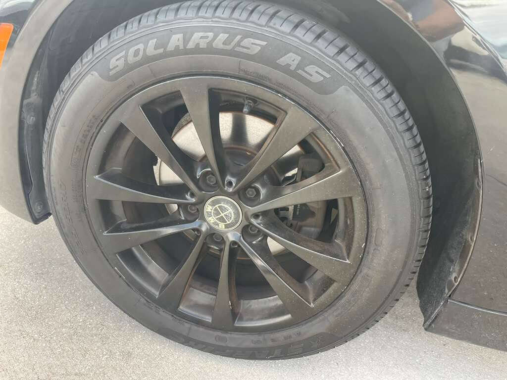 Used 2017 BMW 320i xDrive Sedan image 12