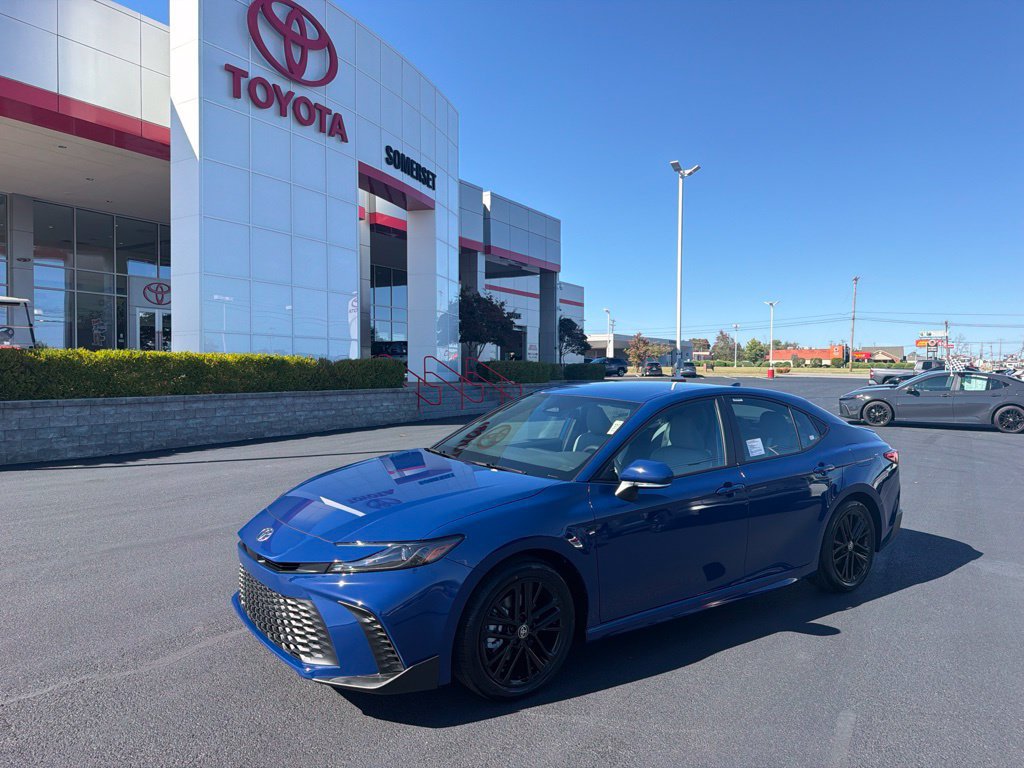 New 2026 Toyota Camry SE FWD image 1