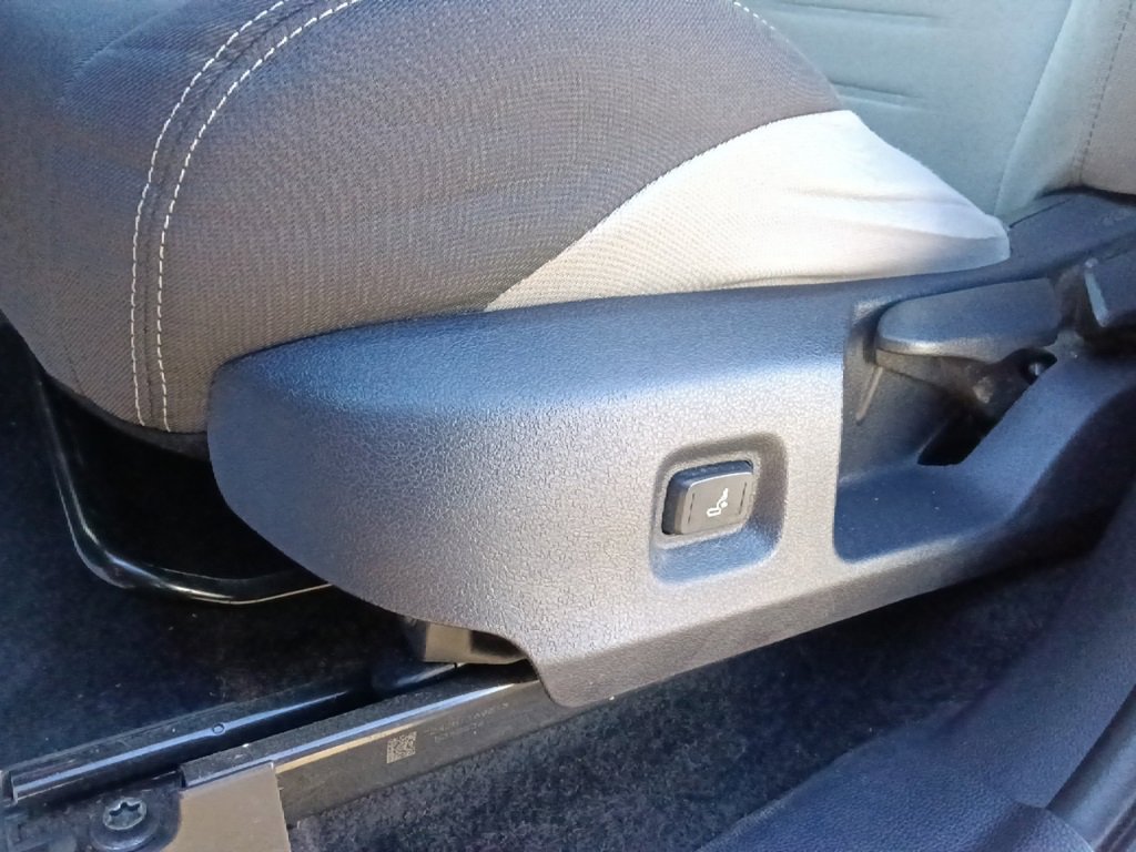 Used 2024 Toyota Tacoma TRD Sport image 16