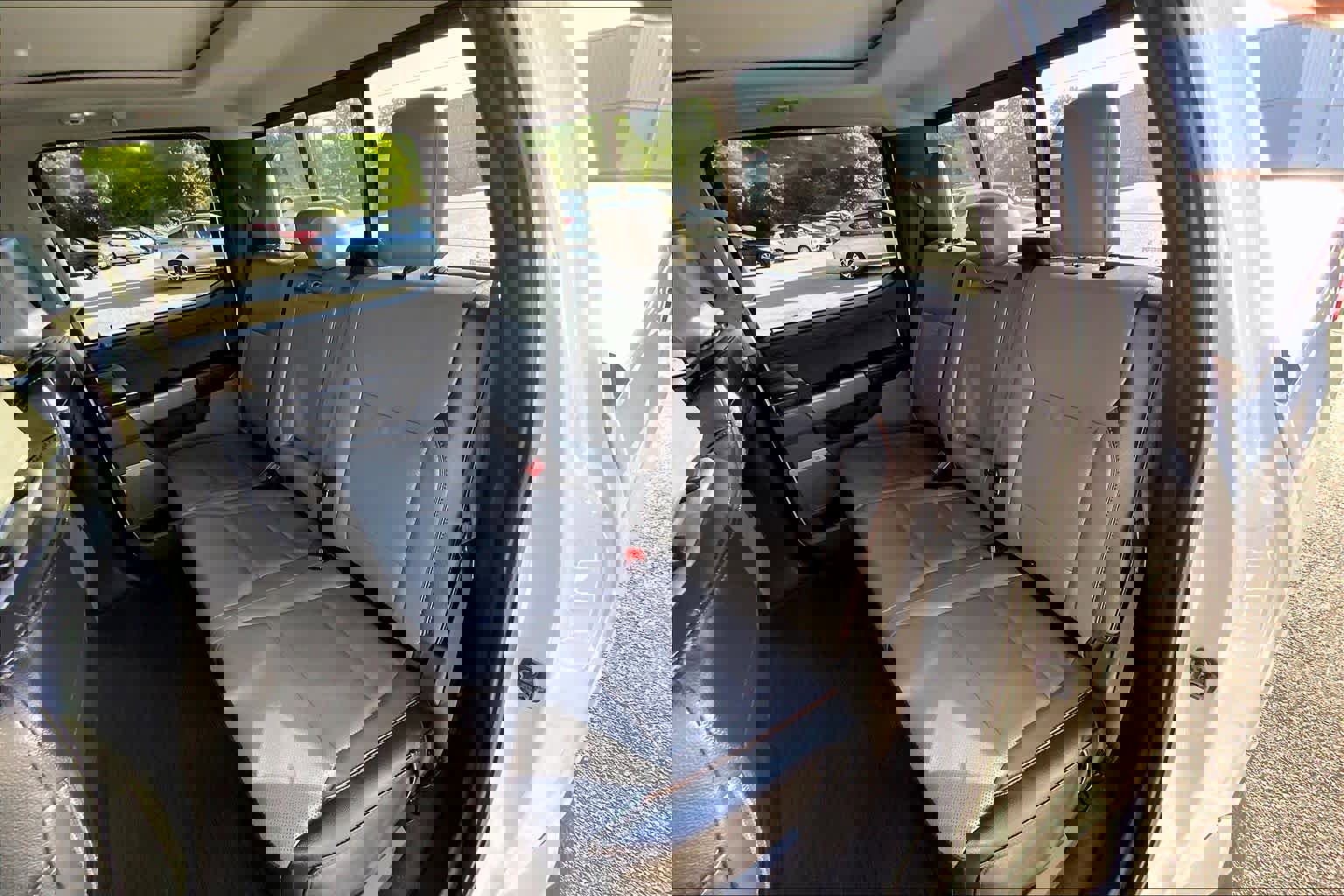 Used 2025 Ford F150 Lariat w/ Equipment Group 502A High image 20