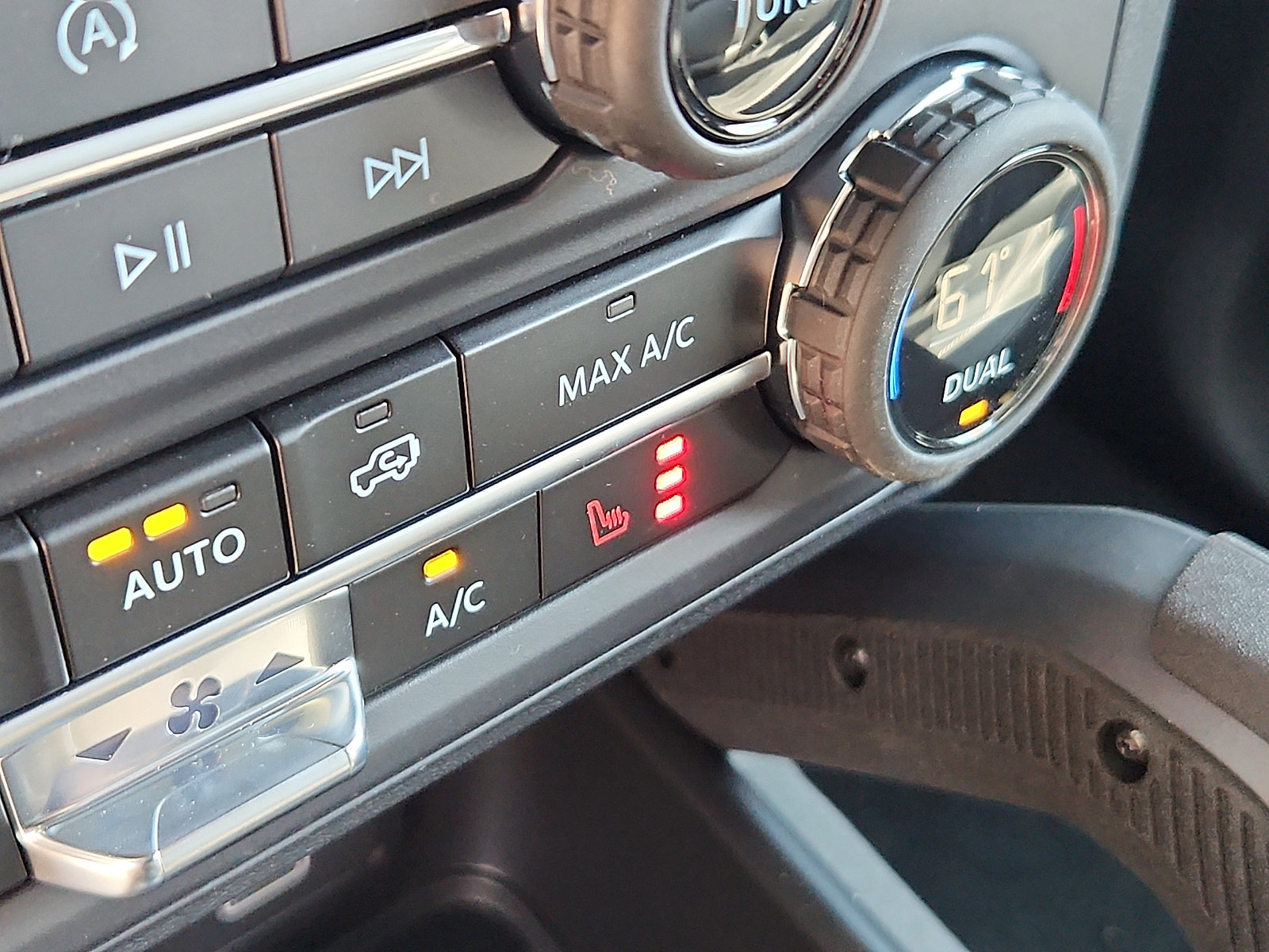 New 2026 Ford Bronco Outer Banks w/ Sasquatch Package AWD/4WD image 17